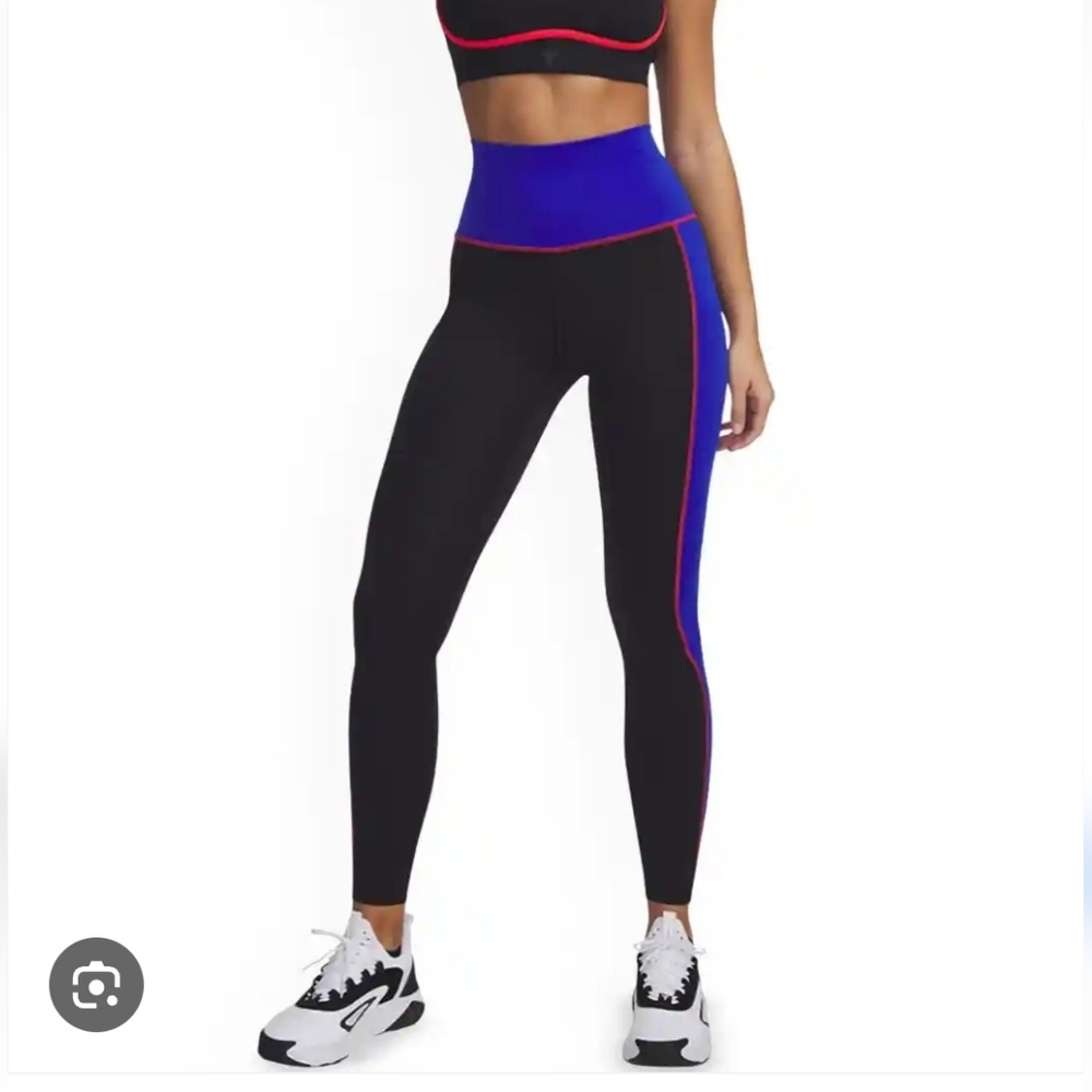 Under Armour Project Rock Ultra High Rise Legging Size XS NWT